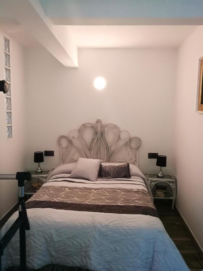 One Bedroom Appartement With Enclosed Garden And Wifi At Lourenza Exterior foto